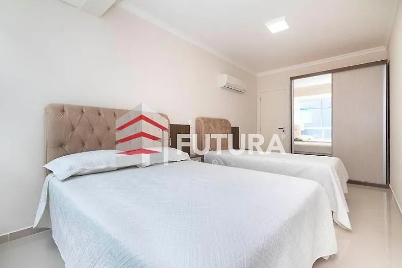 Apartamento De 02 Quartos A 250 Metros Da Praia La018E Bombas